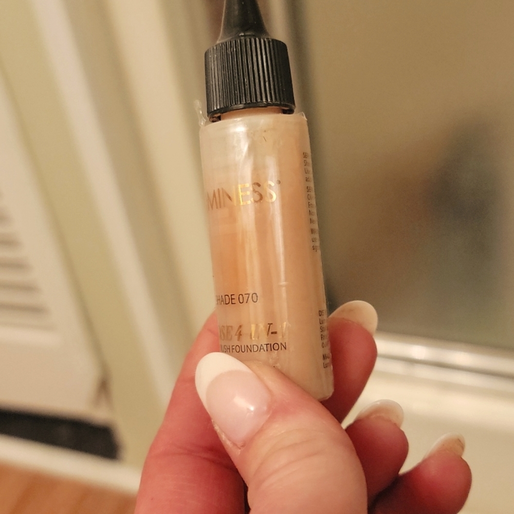 Luminess Air foundation